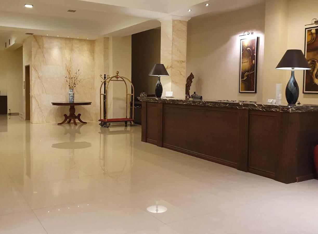 Liknon Hotel Kalampáka Luaran gambar